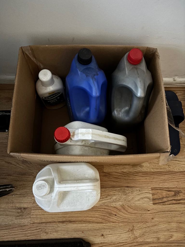 Car engine oil battery water washing liquid 