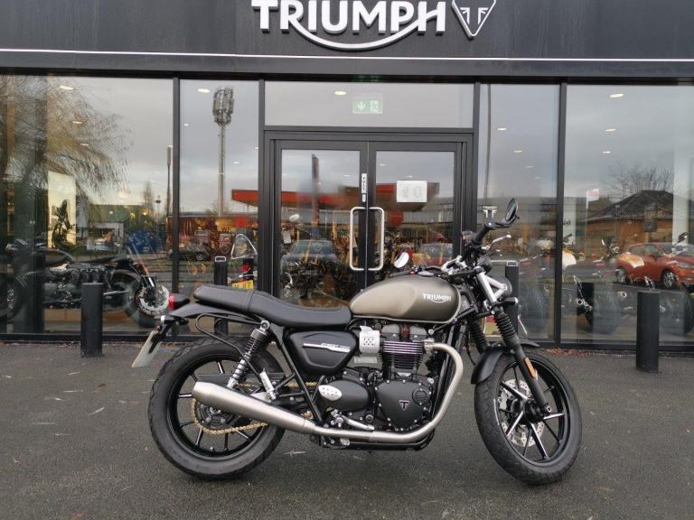 1 owner Ironstone Street Twin 900 