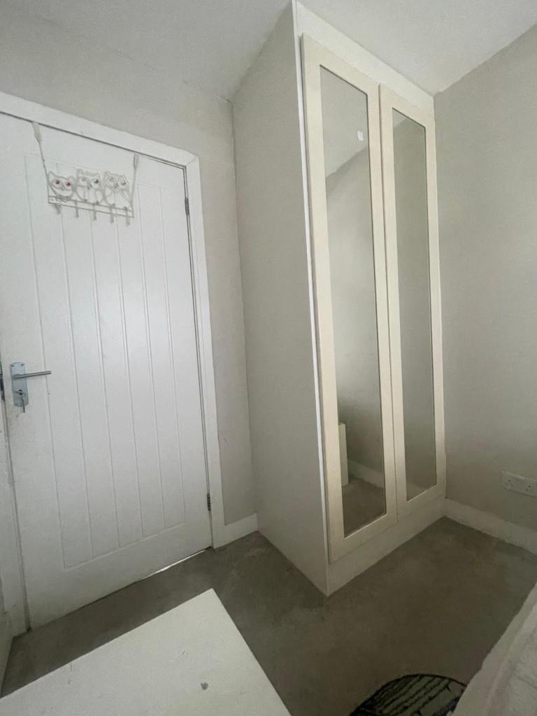 Double room for rent 