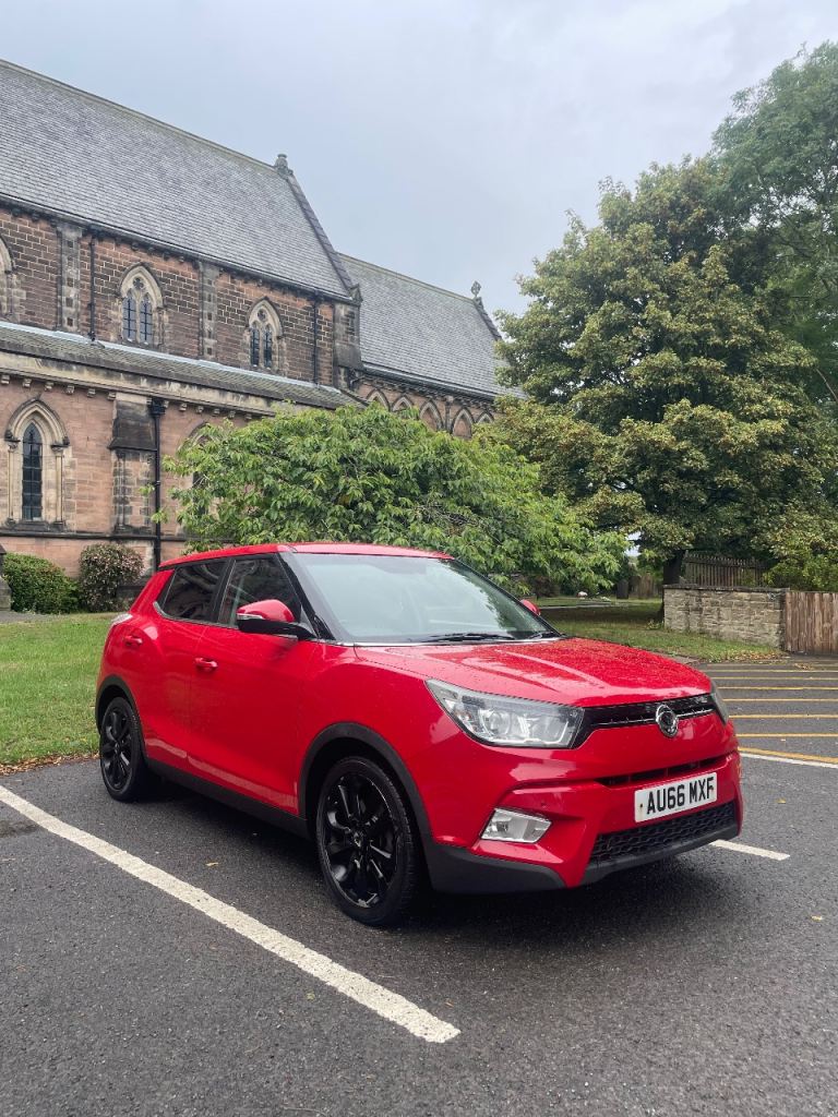 Ssangyong, TIVOLI, Hatchback, 2016, Manual, 1597 (cc), 5 doors