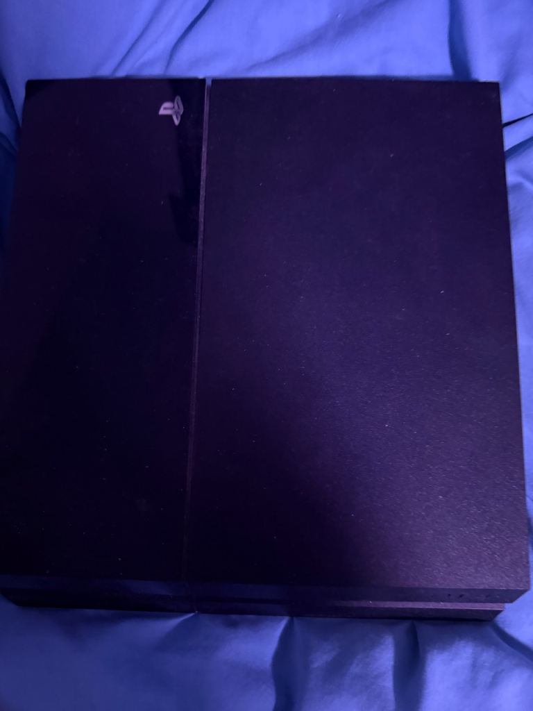 Second hand ps4 fully working 