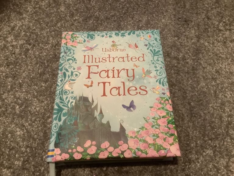 Illustrated fairy tales book