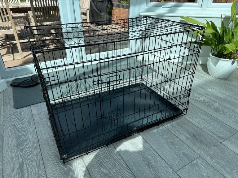 Dog crate