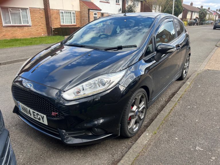 2014 Ford Fiesta ST-2 Turbo ST180 Stock no modifications 