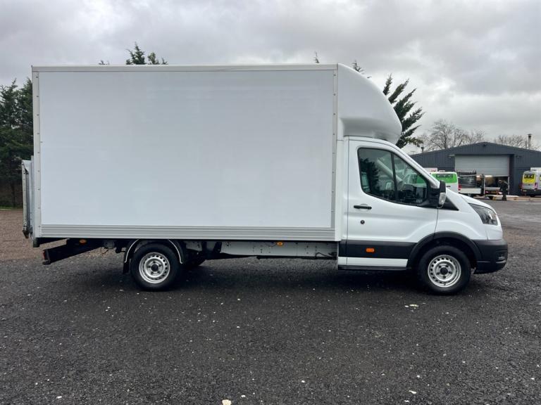 2022 Ford Transit 350 LEADER LUTON ECOBLUE Luton Van Diesel Manual