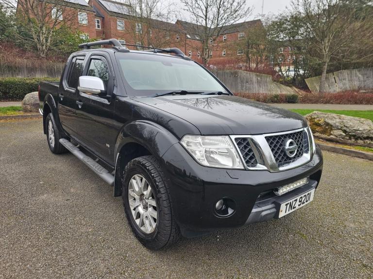 NISSAN NAVARA 3.0 AUTO DOUBLE CAB A/C CRUISE SAT NAV HEATED SEATS NO VAT