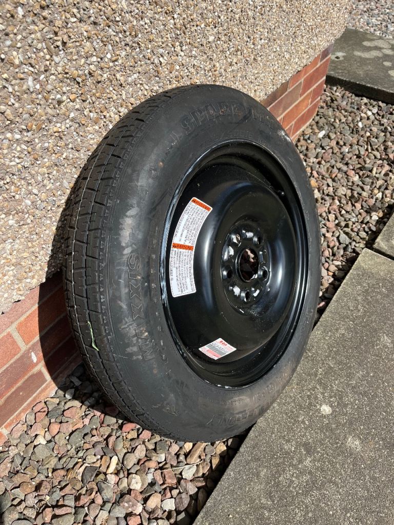 Suzuki Vitara spare wheel