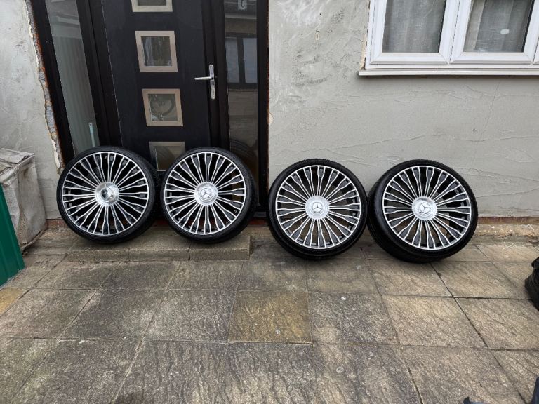 Mercedes Maybach style alloys 