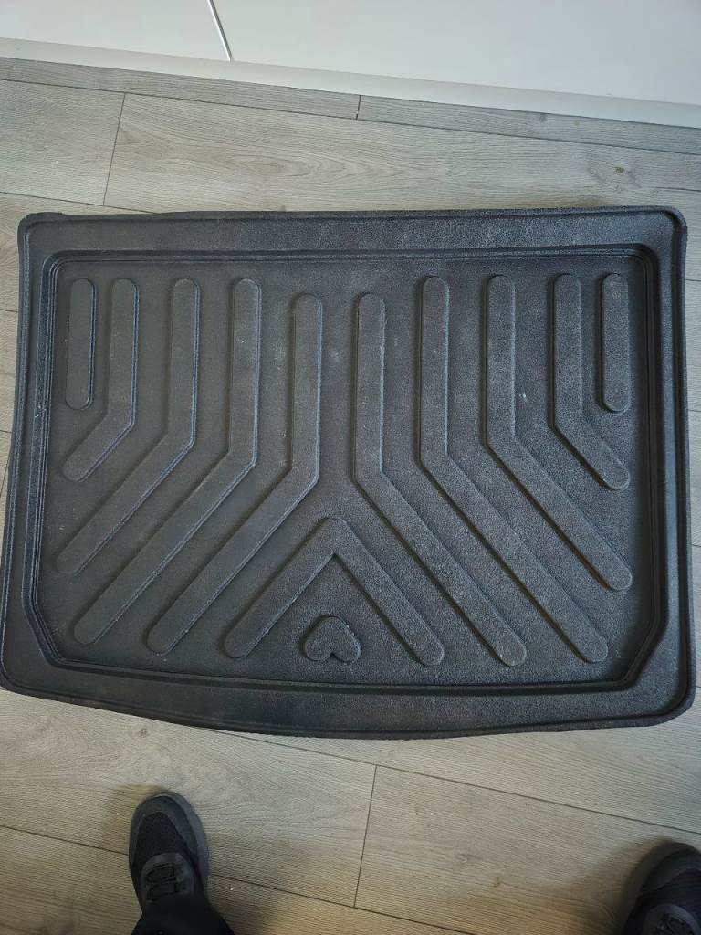 Renault Captur boot liner