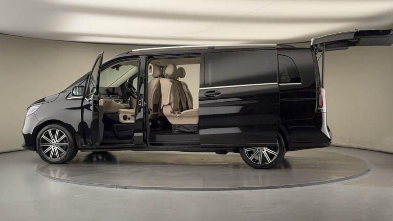 2025 Mercedes-Benz V-Class 2.0 V220d Premium MPV 5dr Diesel G-Tronic+ Euro 6 (s/s) (8 Seat, Extra...