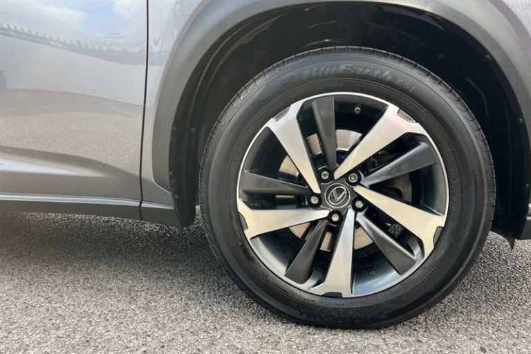 2020 Lexus NX 300h 2.5 Takumi 5dr CVT [Pan roof] ESTATE PETROL/ELECTRIC Automatic