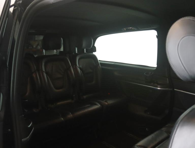 2018 Mercedes-Benz V-Class V250 d AMG Line 5dr Auto [Extra Long] MPV DIESEL Automatic