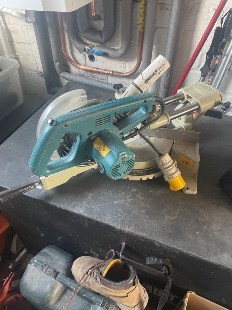 110v Makita chop saw 