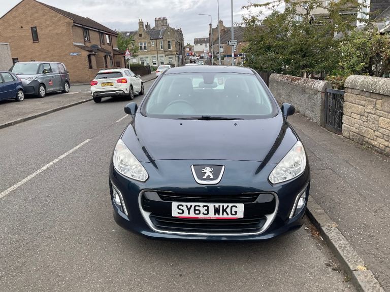 Peugeot 308 1.6 Hatchback, 2013, Semi-Auto, 1560 (cc), 5 door (Reasonable offers Considered)