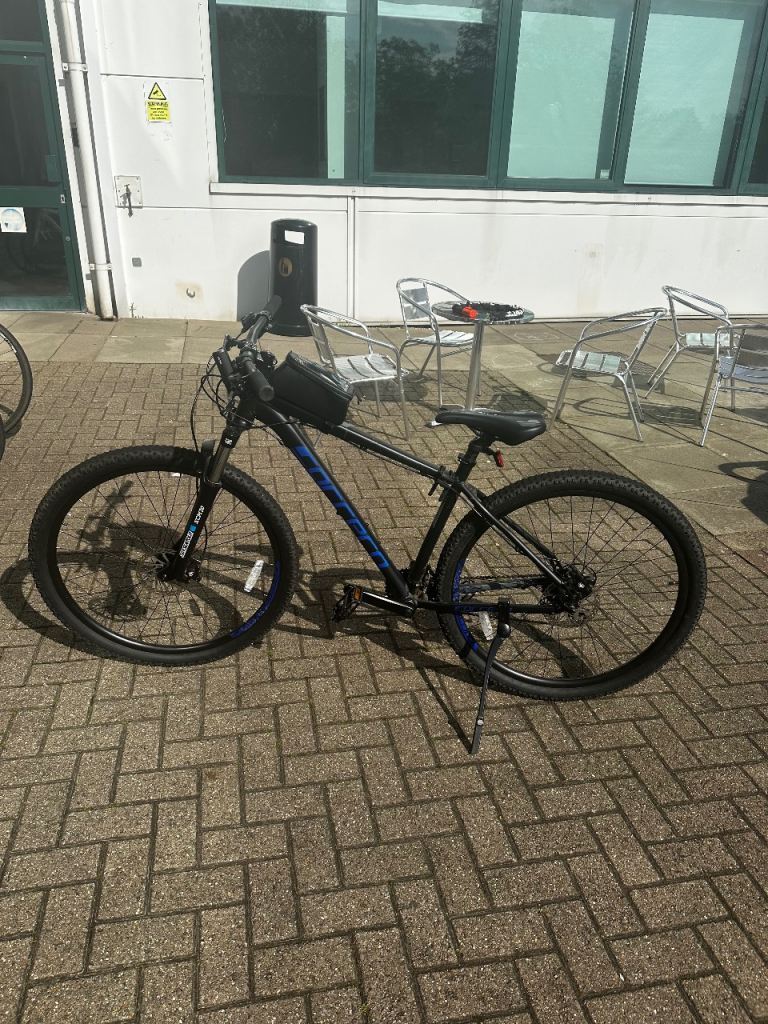 Carrera mountain bike – excellent condition – lightly used