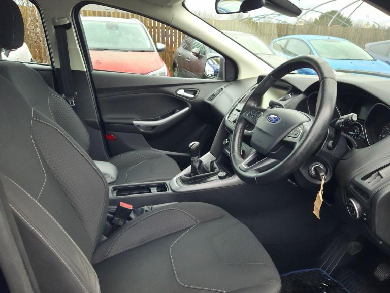 2015 Ford Focus 1.0 EcoBoost Zetec 5dr HATCHBACK PETROL Manual