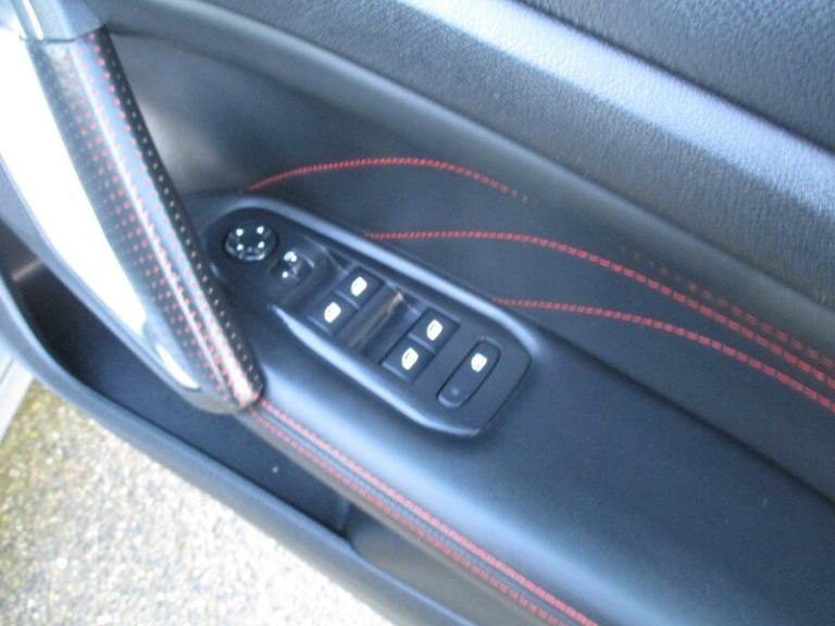 Peugeot 308 BLUE HDI S/S SW GT LINE