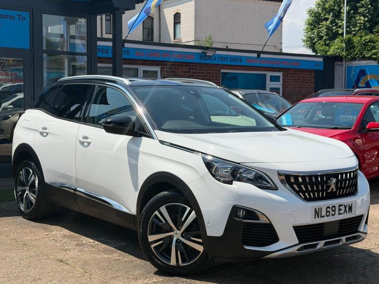 2019 Peugeot 3008 1.2 PureTech Allure SUV 5dr Petrol Manual Euro 6 (s/s) (130 ps) HATCHBACK Petro...