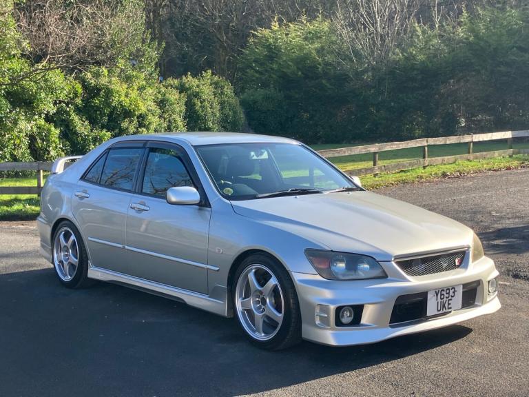 2001 TOYOTA ALTEZZA RS200 Z 2.0 Beams 6-Spd Manual LSD **IMMACULATE**