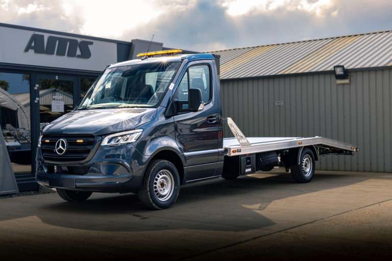 Recovery Truck Body Aluminium Car Transporter body, we can build on any manufact