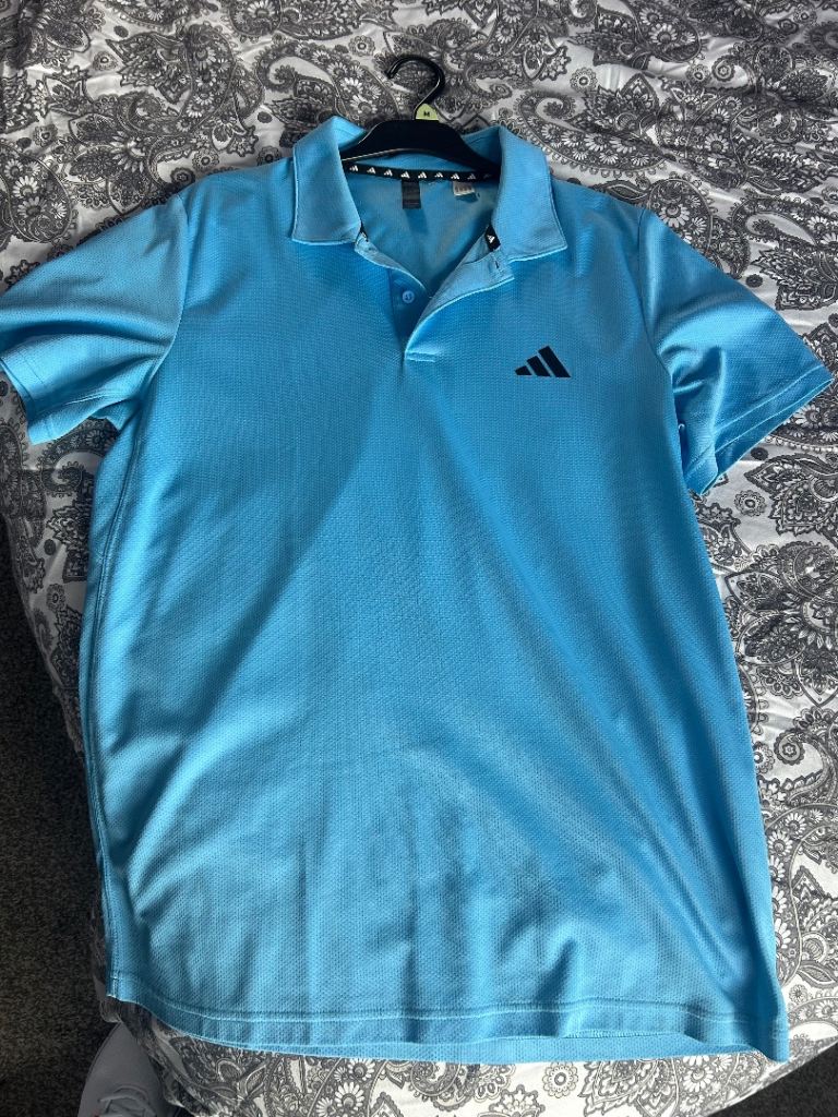 Men’s adidas zen polo and shorts 