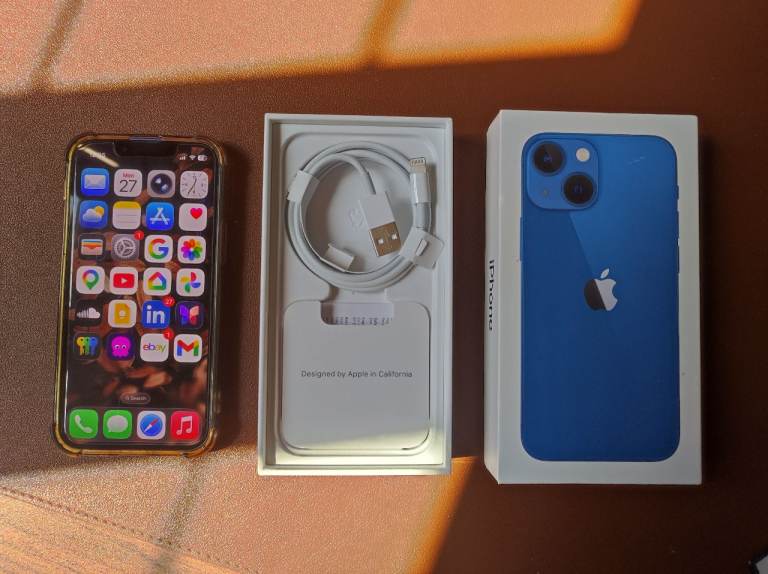 Apple iPhone 13 Blue - Unlocked, LIke New Condition, with box, cable, magsafe wallet
