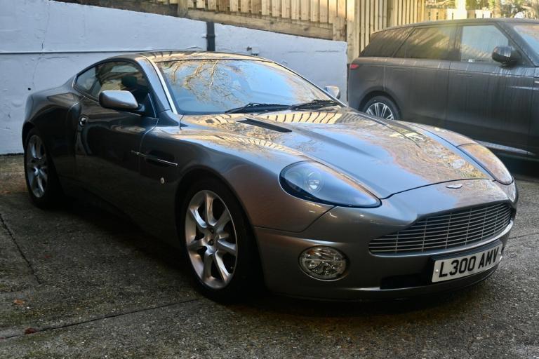 2004 Aston Martin Vanquish 5.9 Coupe 2dr Petrol Manual (396 g/km, 460 bhp) COUPE Petrol Manual