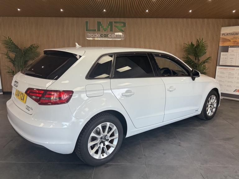 AUDI A3 1.6 TDI SE 2014
