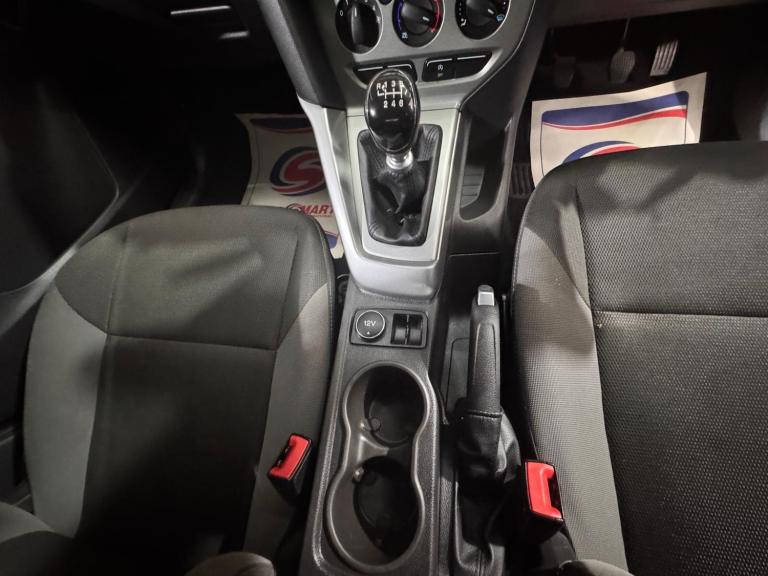 2014 Ford Focus 1.6 TDCi 115 Edge 5dr HATCHBACK DIESEL Manual