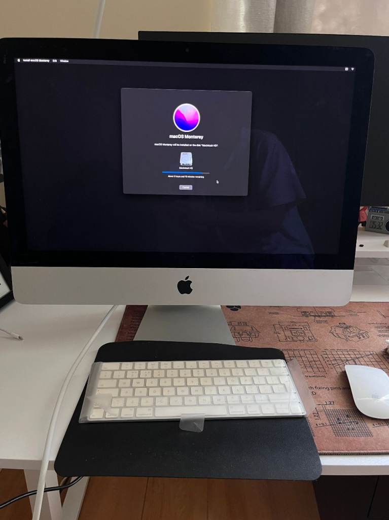 iMac (Retina 4K, 21.5-inch, Late 2015) - good condition