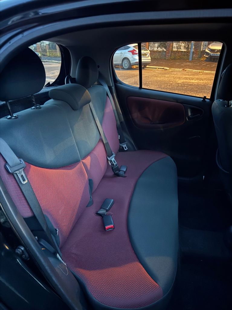 Toyota, YARIS, Hatchback, 2005, Manual, 1298 (cc), 5 doors