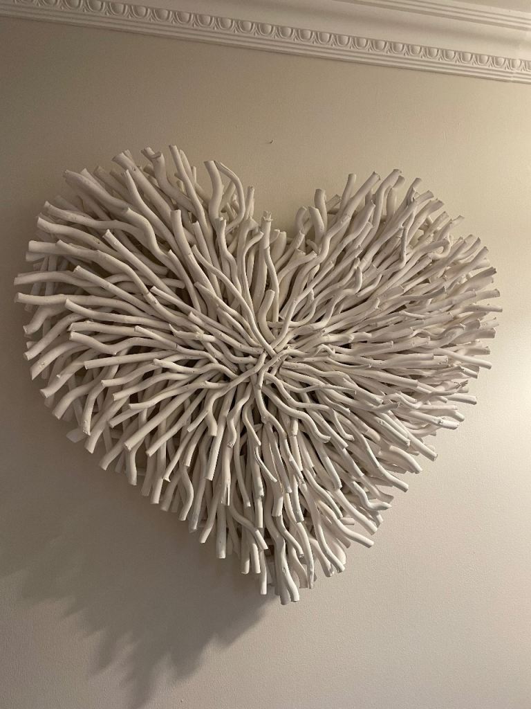 White twiggy love heart wall art