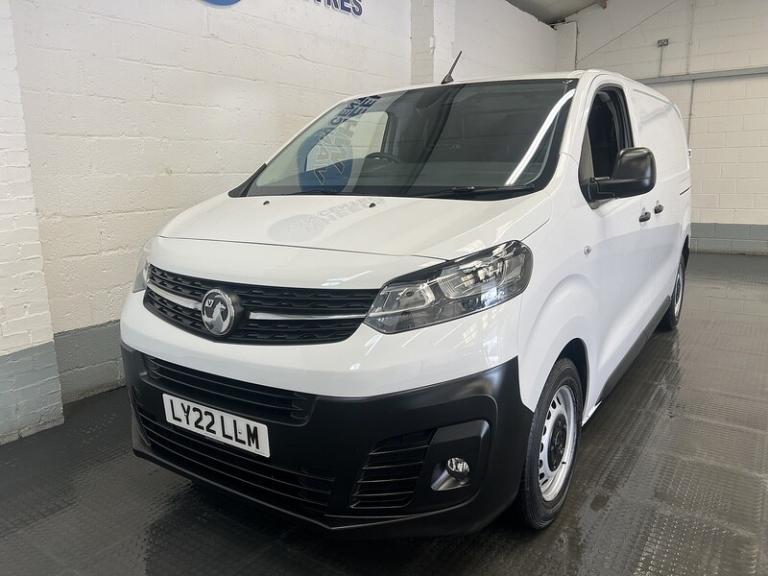 2022 Vauxhall Vivaro 2900 1.5d 100PS Dynamic H1 Van PANEL VAN DIESEL Manual