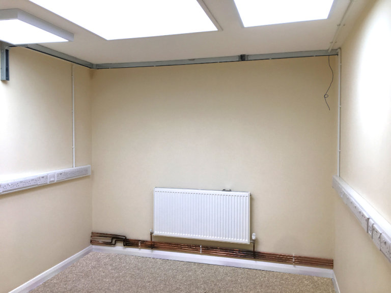 765sqft Selsey High St, Flexible Work Premises - Newly refurbished, now with overnight accommodation