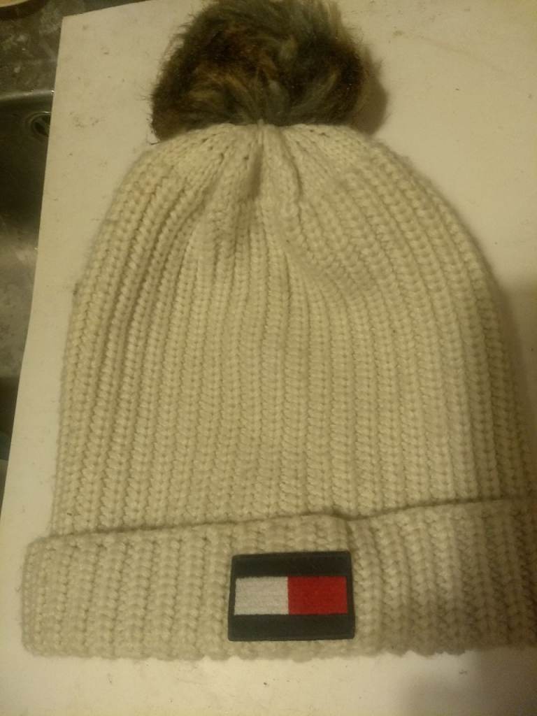 Tommy Hilfiger beanie hat