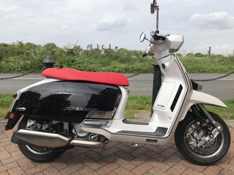 LAMBRETTA G350, 2025/25, OUR EX DEMO AVAILABLE, JUST 125 MILES COVERED