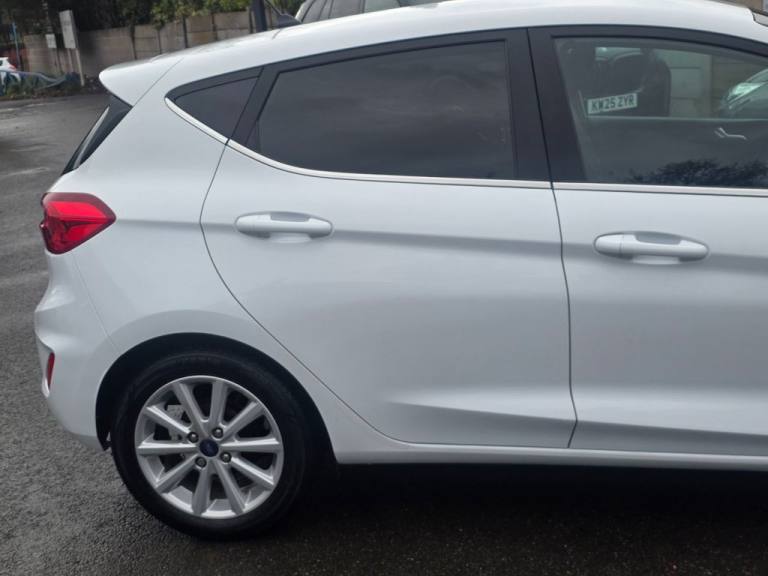 2017 Ford Fiesta 1.0T EcoBoost Titanium Hatchback 5dr Petrol Auto Euro 6 (s/s) (100 ps) Hatchback...