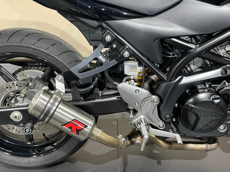 Suzuki SV650 SV 650 SV650A 2020 in Black 