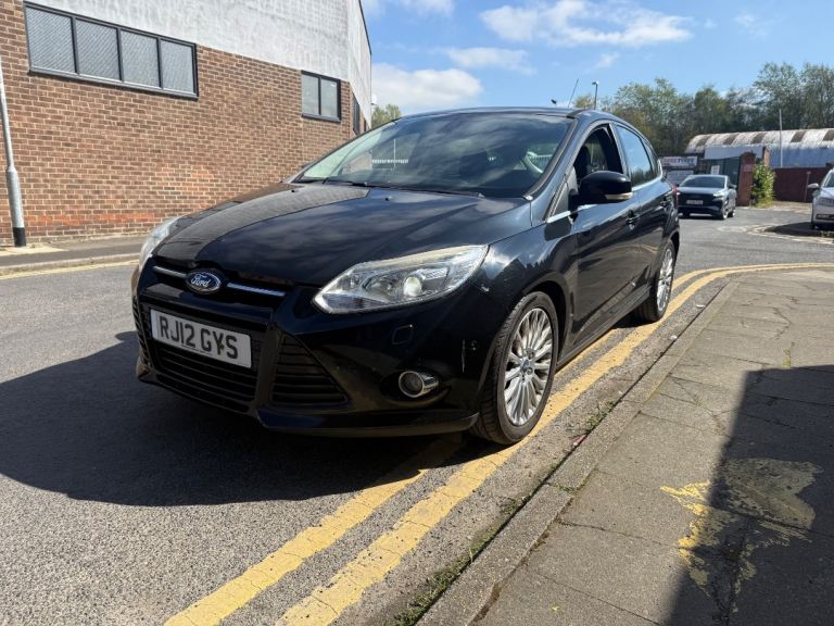 Ford, FOCUS, Hatchback, 2012, Manual, 1596 (cc), 5 doors