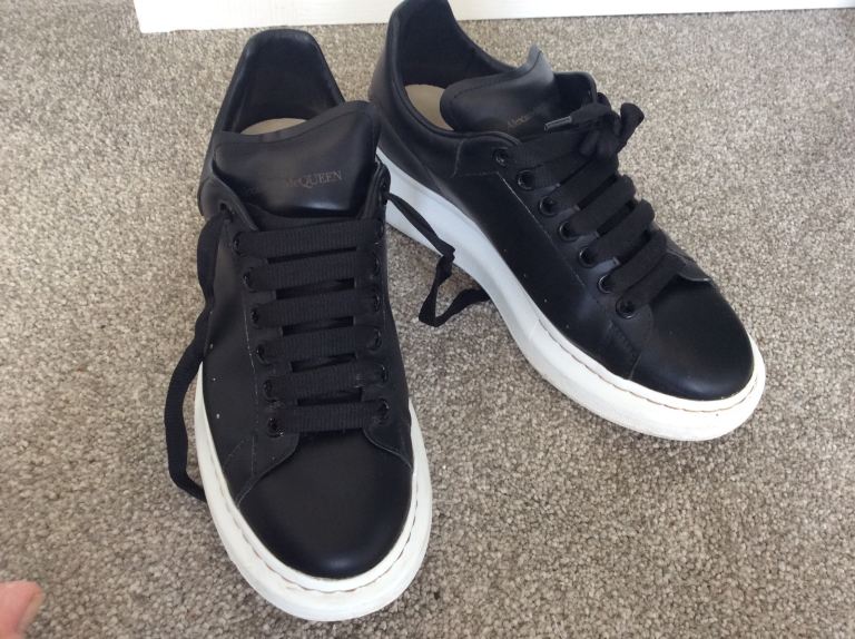 Men’s Alexander mcqueen trainers