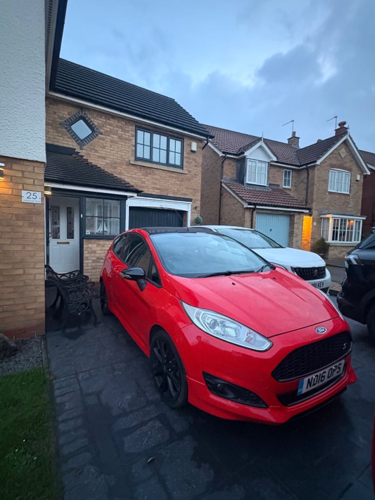 Ford, FIESTA, Hatchback, 2016, Manual, 998 (cc), 3 doors