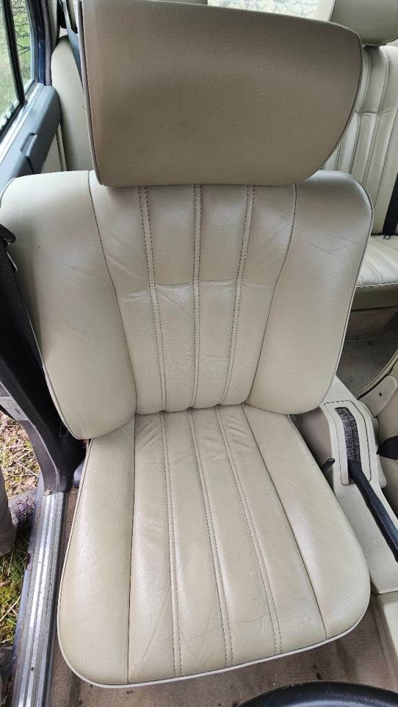 BMW e28 Beige Leather Seats & door cards
