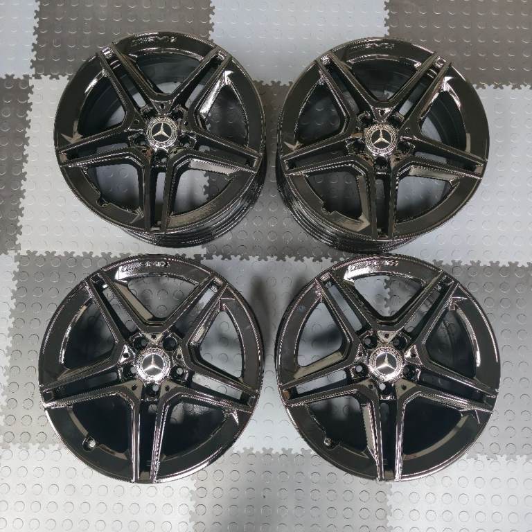 Genuine Mercedes A Class AMG 18" Alloy Wheels A1774011500 CLA B Black
