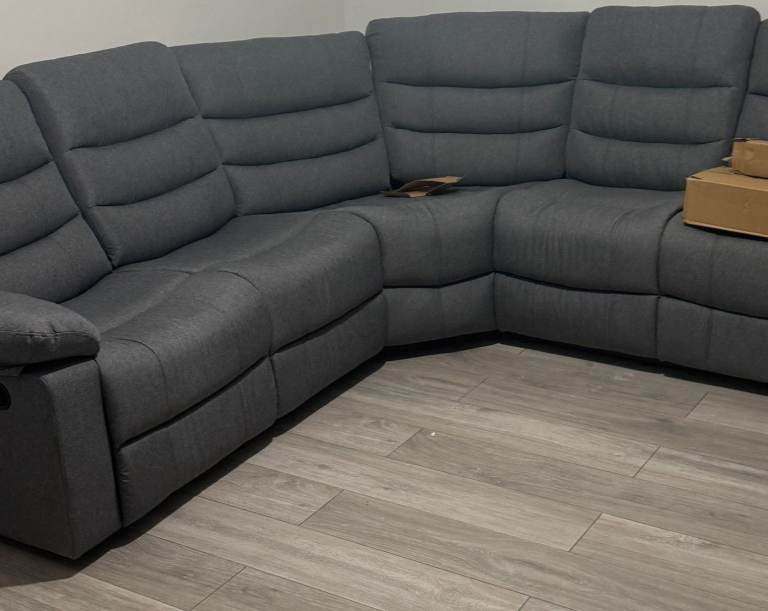 Electric recliner corner sofa can deliver 