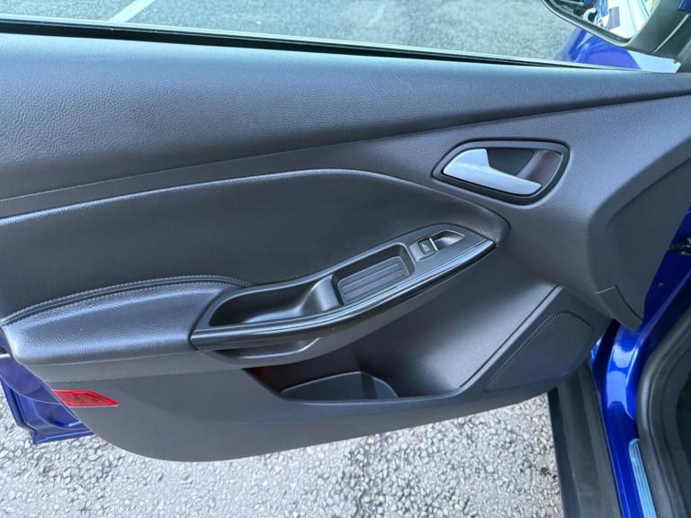 2017 Ford Focus 1.5 EcoBoost 182 Titanium X 5dr HATCHBACK PETROL Manual