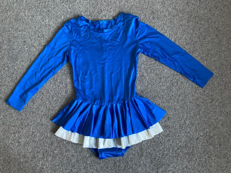 Ice skating dress about size 10