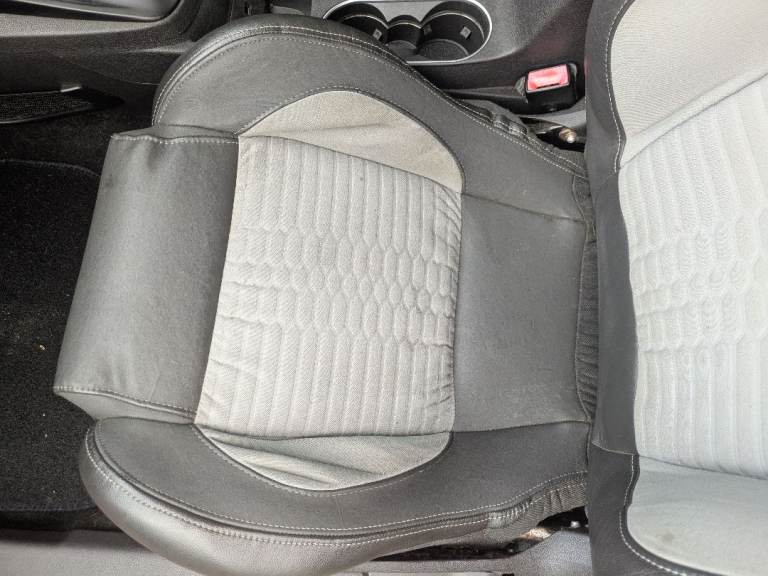 Ford, FIESTA ST-2, RED, Hatchback, 2015, Manual, 1596 (cc), 3 doors