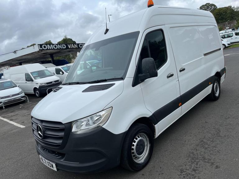 2021 Mercedes-Benz Sprinter 3.5t H2 Progressive Van PANEL VAN DIESEL Manual