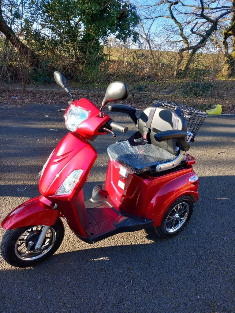 Red 3-Wheel Electric Mobility Scooter – As Good As New