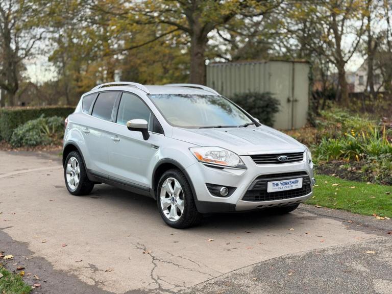 FORD KUGA 2.0 TDCi Zetec 2WD Euro 5 5dr 2011